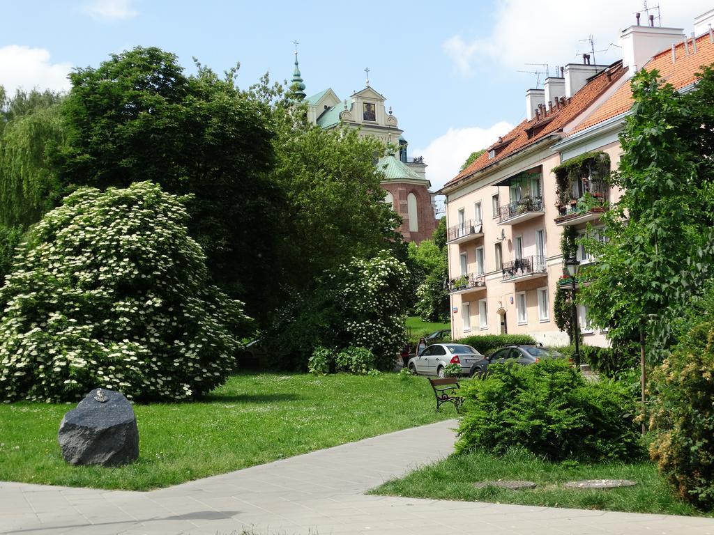 Mieszkanko Kolo Zamku Warsawa Ruang foto