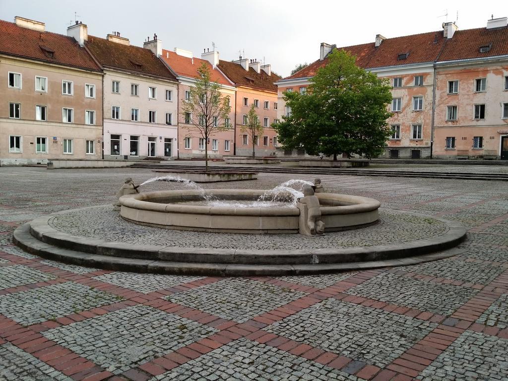 Mieszkanko Kolo Zamku Warsawa Ruang foto