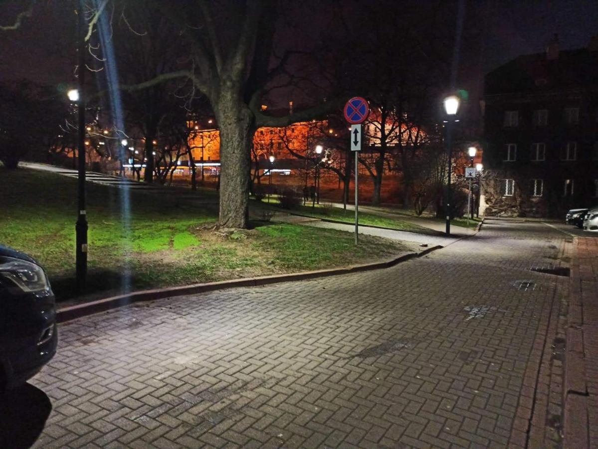 Mieszkanko Kolo Zamku Warsawa Bagian luar foto